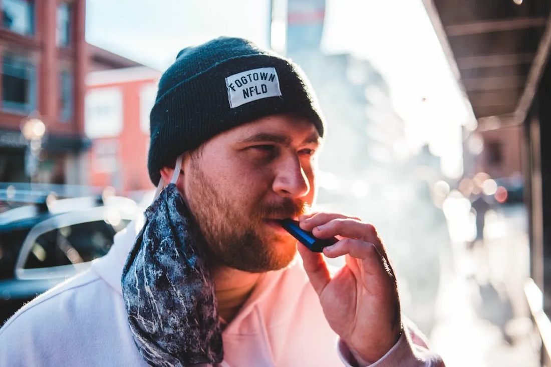ZYN vs JUUL: Nicotine Content, Health Effects & Feeling